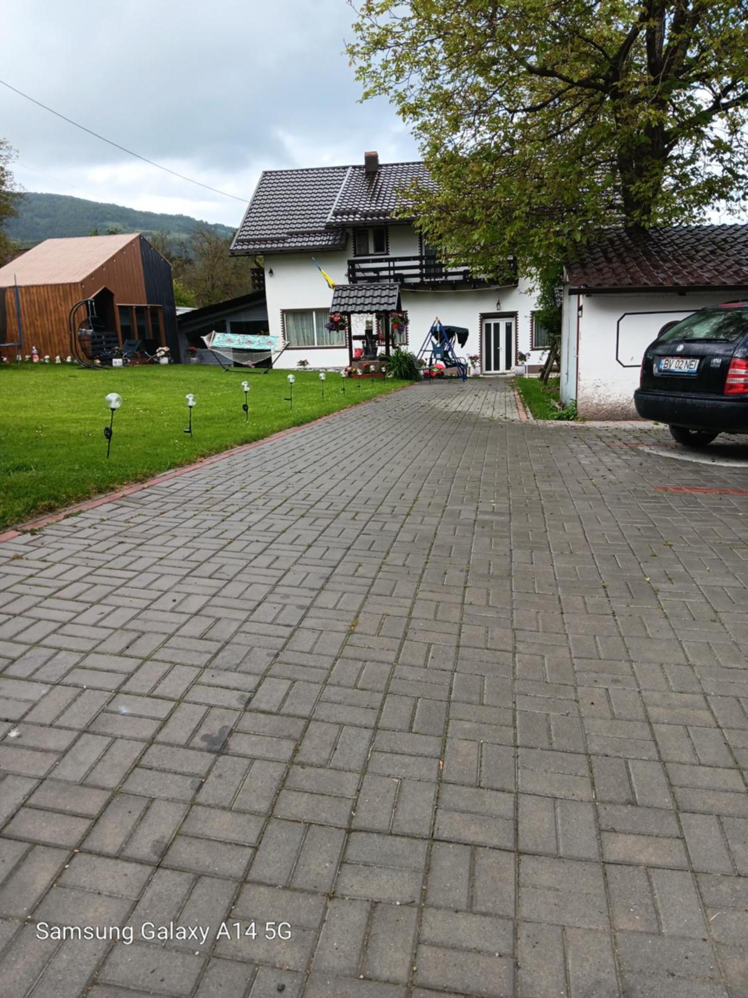 Вилла Casa Cu Semineu Moieciu Моечу-де-Жос Экстерьер фото